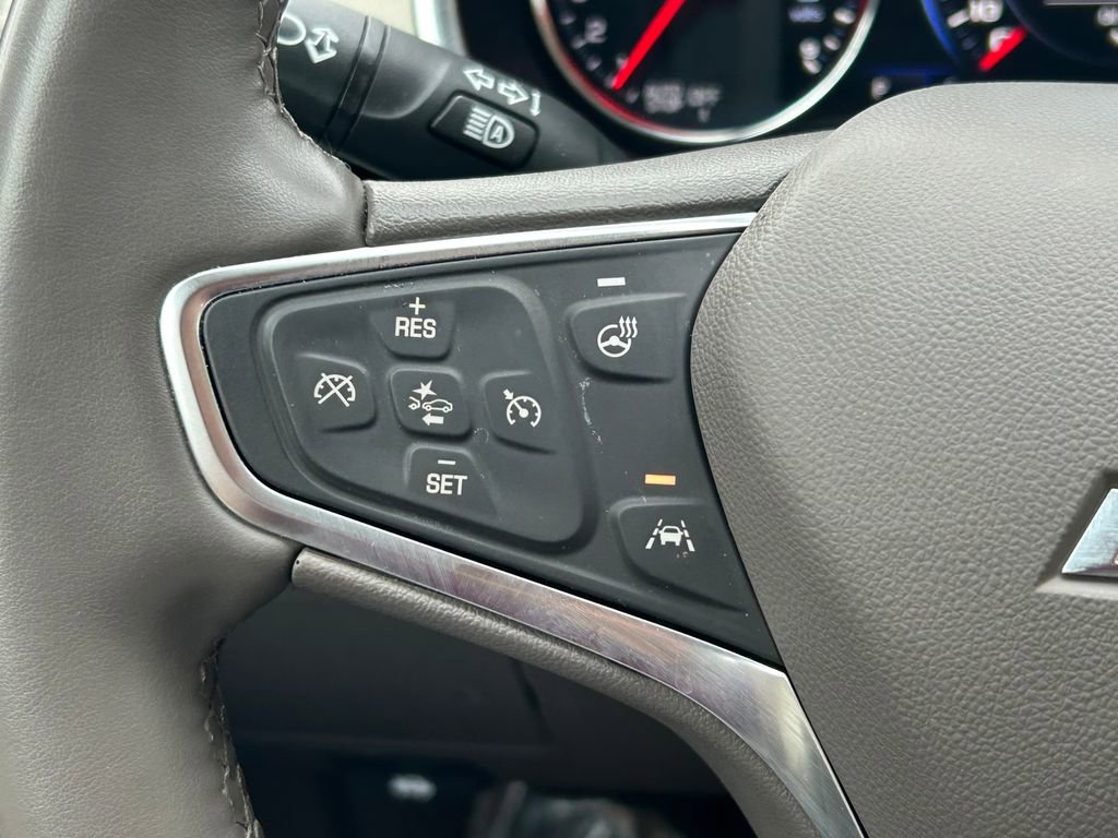 Used 2024 Chevrolet Malibu LT image 35