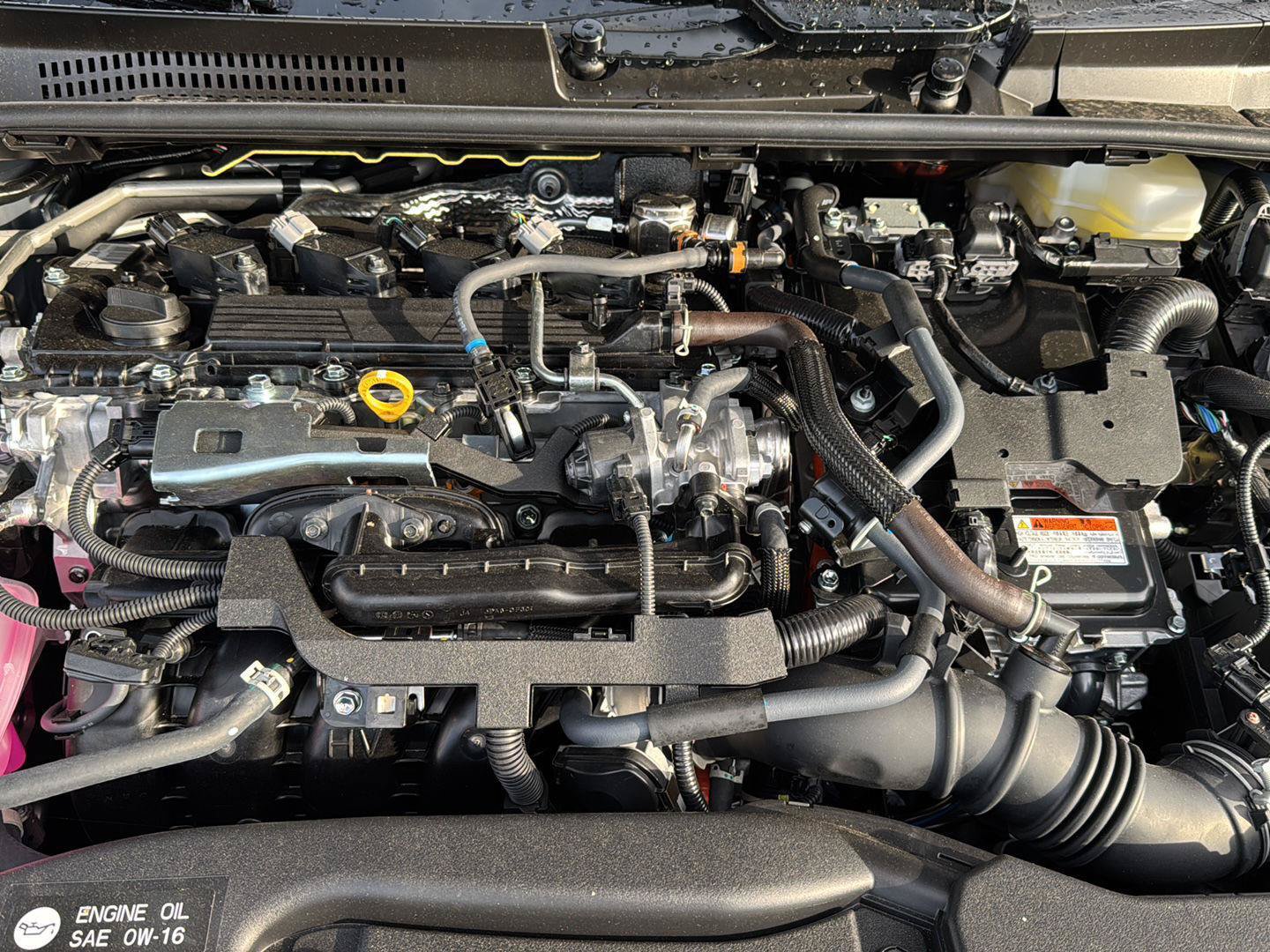 New 2025 Toyota Prius Plug-In Hybrid FWD image 31