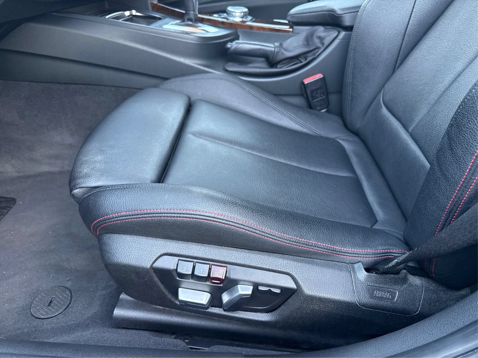 Used 2017 BMW 330i Sedan RWD image 19