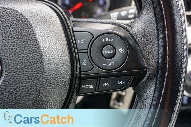 Used 2019 Toyota RAV4 LE image 30