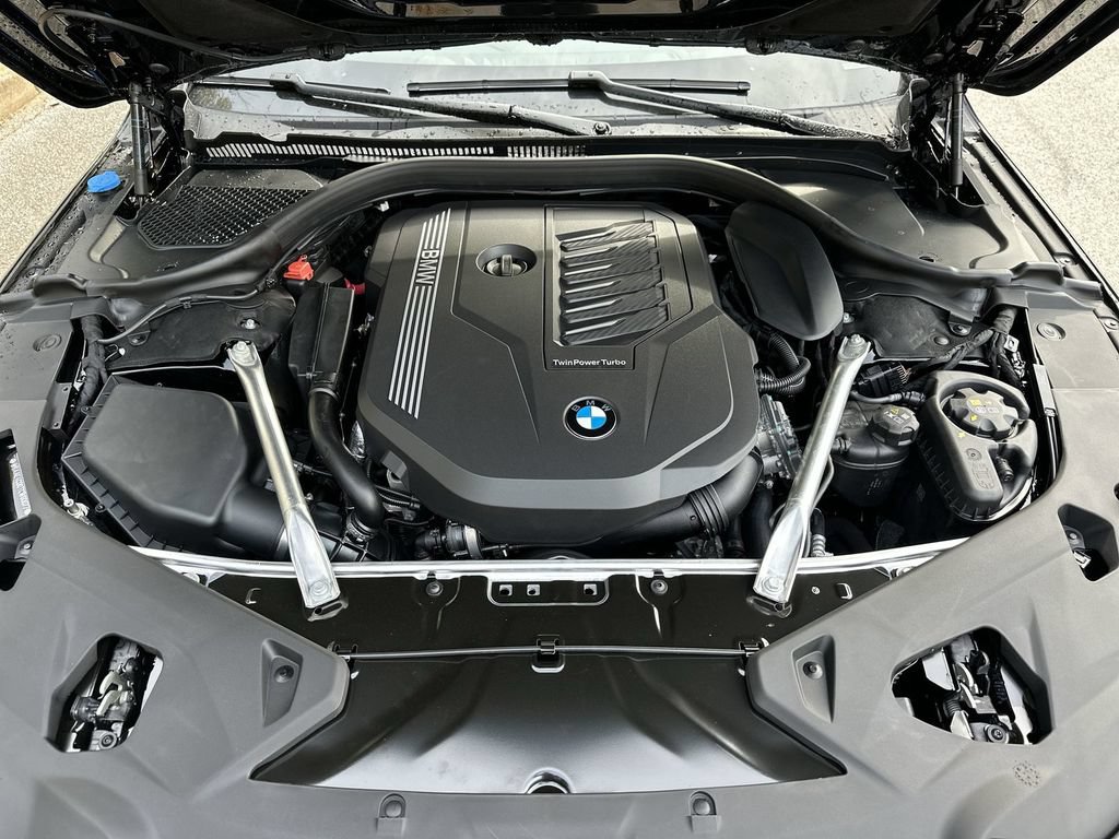 Used 2026 BMW 840i xDrive Coupe AWD/4WD image 26