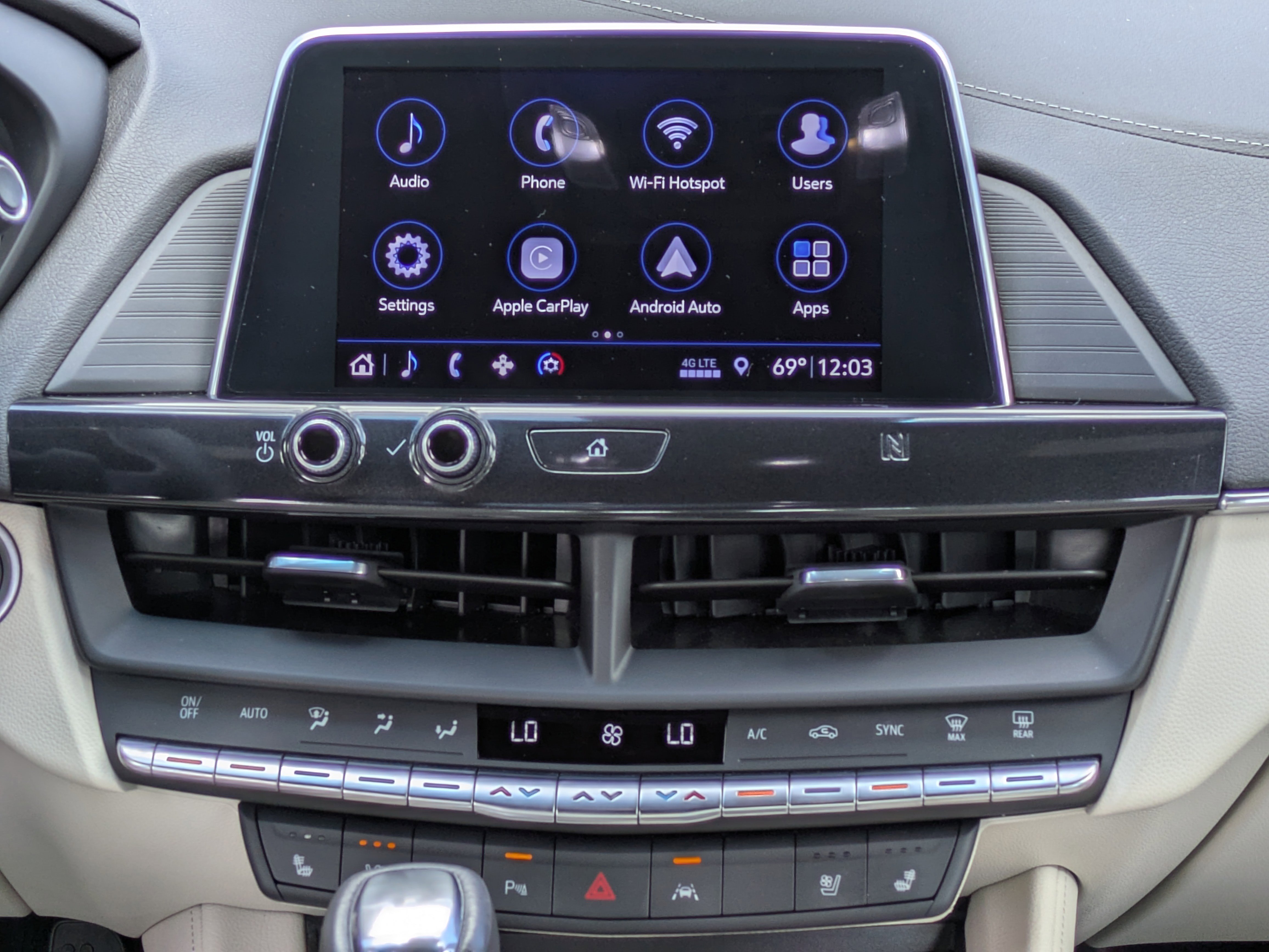 Used 2020 Cadillac CT4 Premium Luxury w/ Driver Assist Package RWD image 15