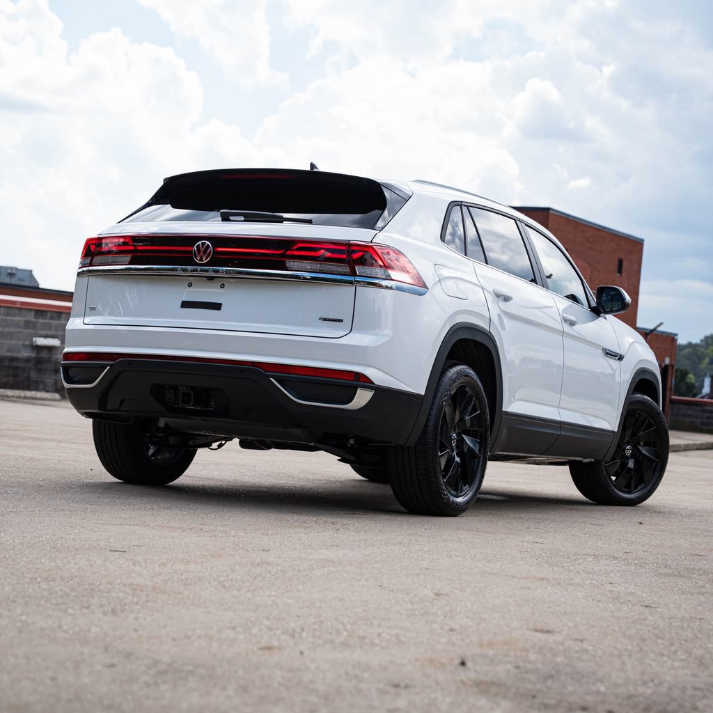 Used 2026 Volkswagen Atlas Cross Sport SE AWD/4WD image 6