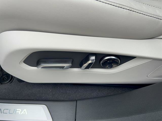 Used 2025 Acura RDX SH-AWD w/Tech image 13