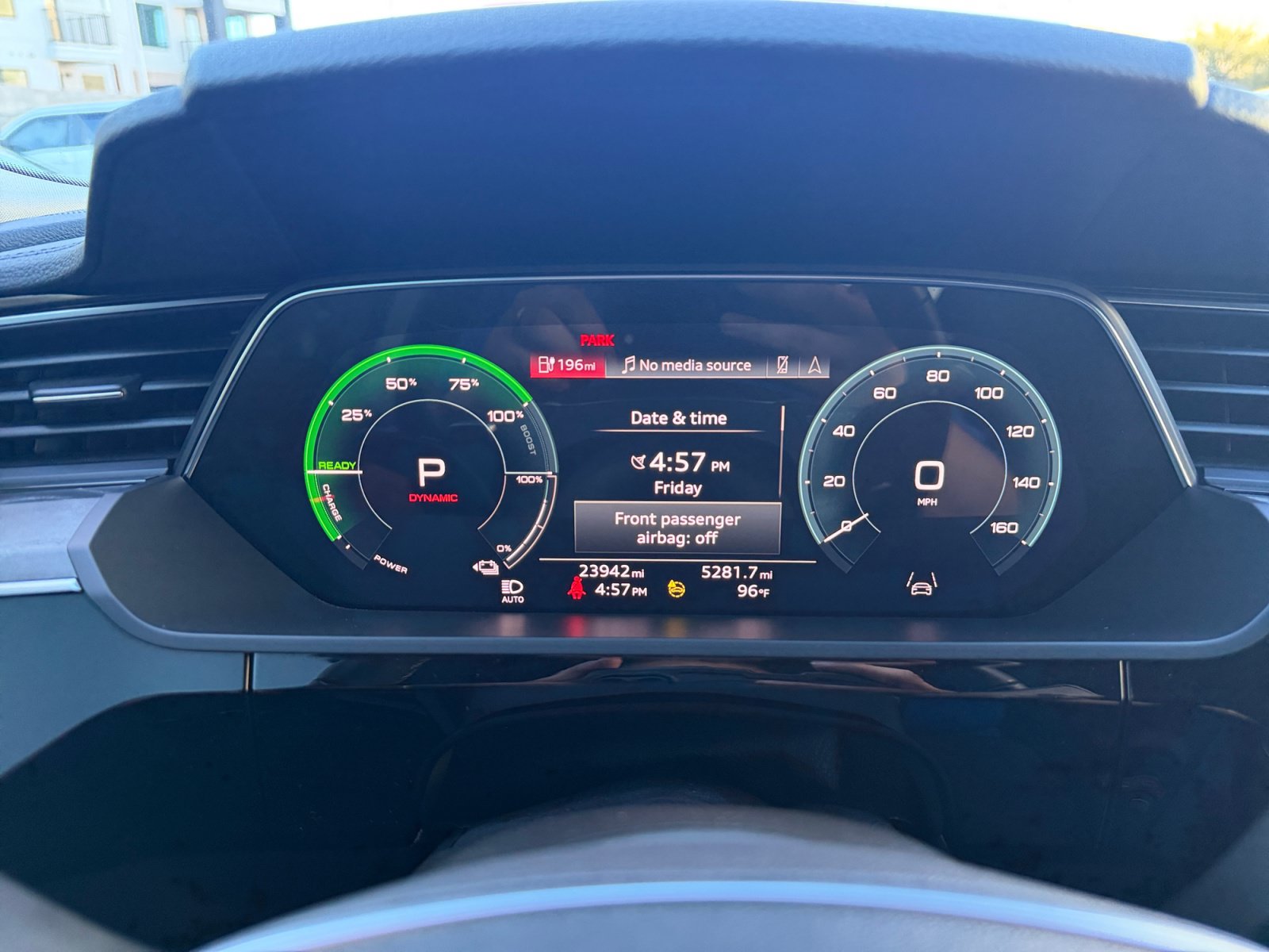Used 2024 Audi Q8 e-tron Premium AWD/4WD image 19