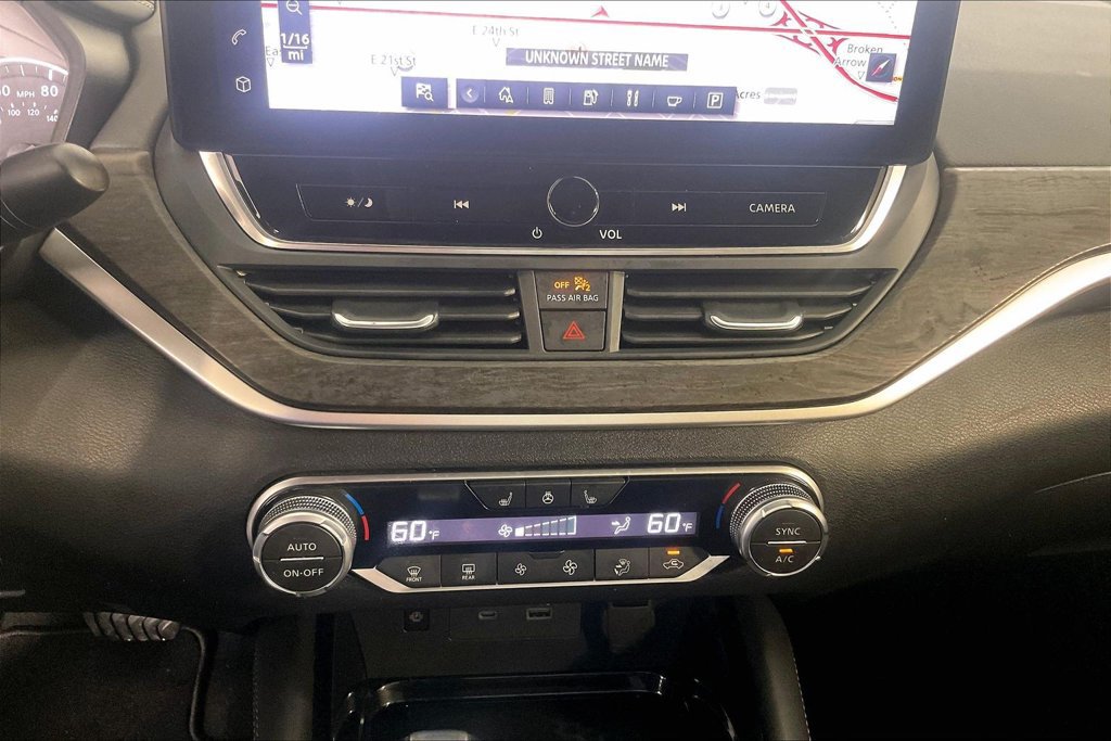 Used 2025 Nissan Altima 2.5 SL AWD/4WD image 29