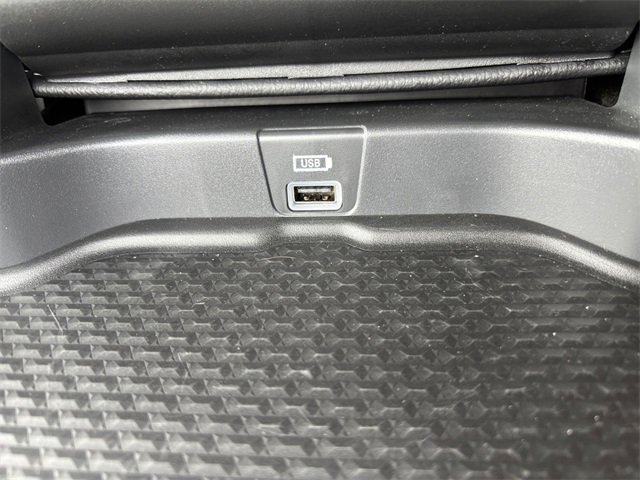 Used 2022 RAM 1500 Rebel image 31