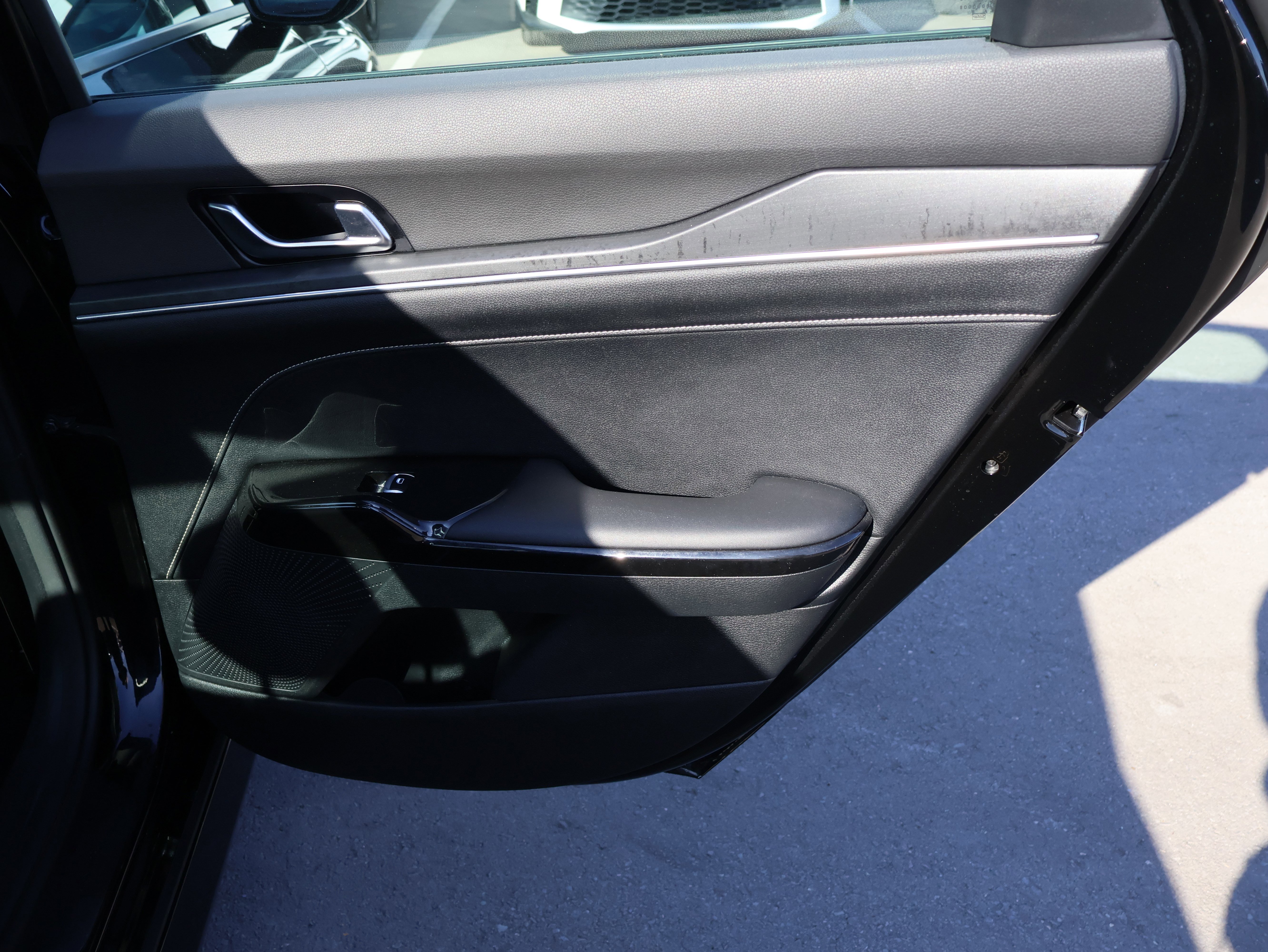 Used 2025 Kia K5 GT-Line w/ GT-Line Premium Package image 12