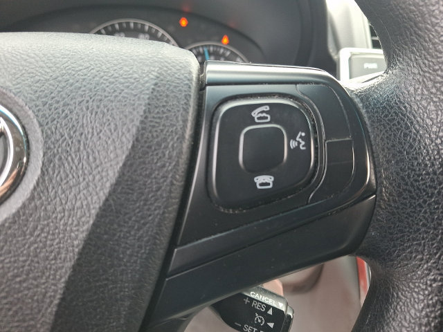 Used 2015 Toyota Camry LE FWD image 21
