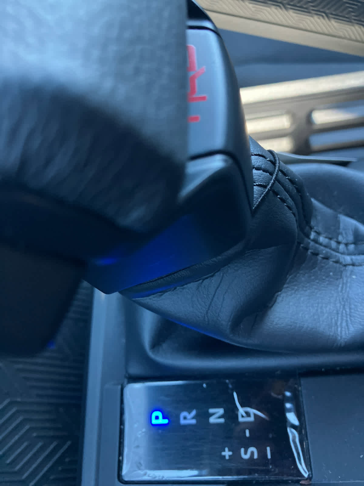 Used 2024 Toyota Tacoma TRD Off-Road image 26