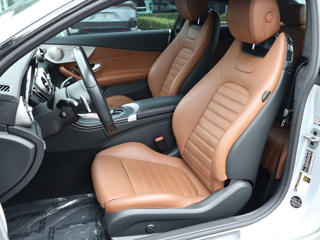 Used 2023 Mercedes-Benz C 300 Coupe image 17