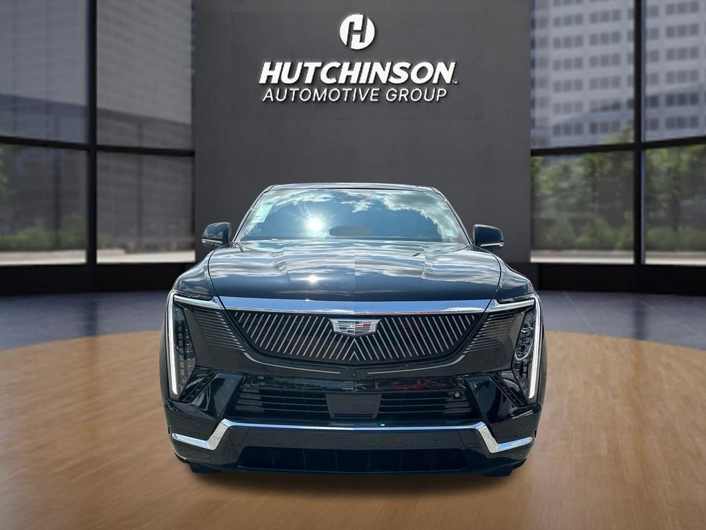 Certified 2025 Cadillac Escalade IQ Luxury 2 AWD/4WD image 2