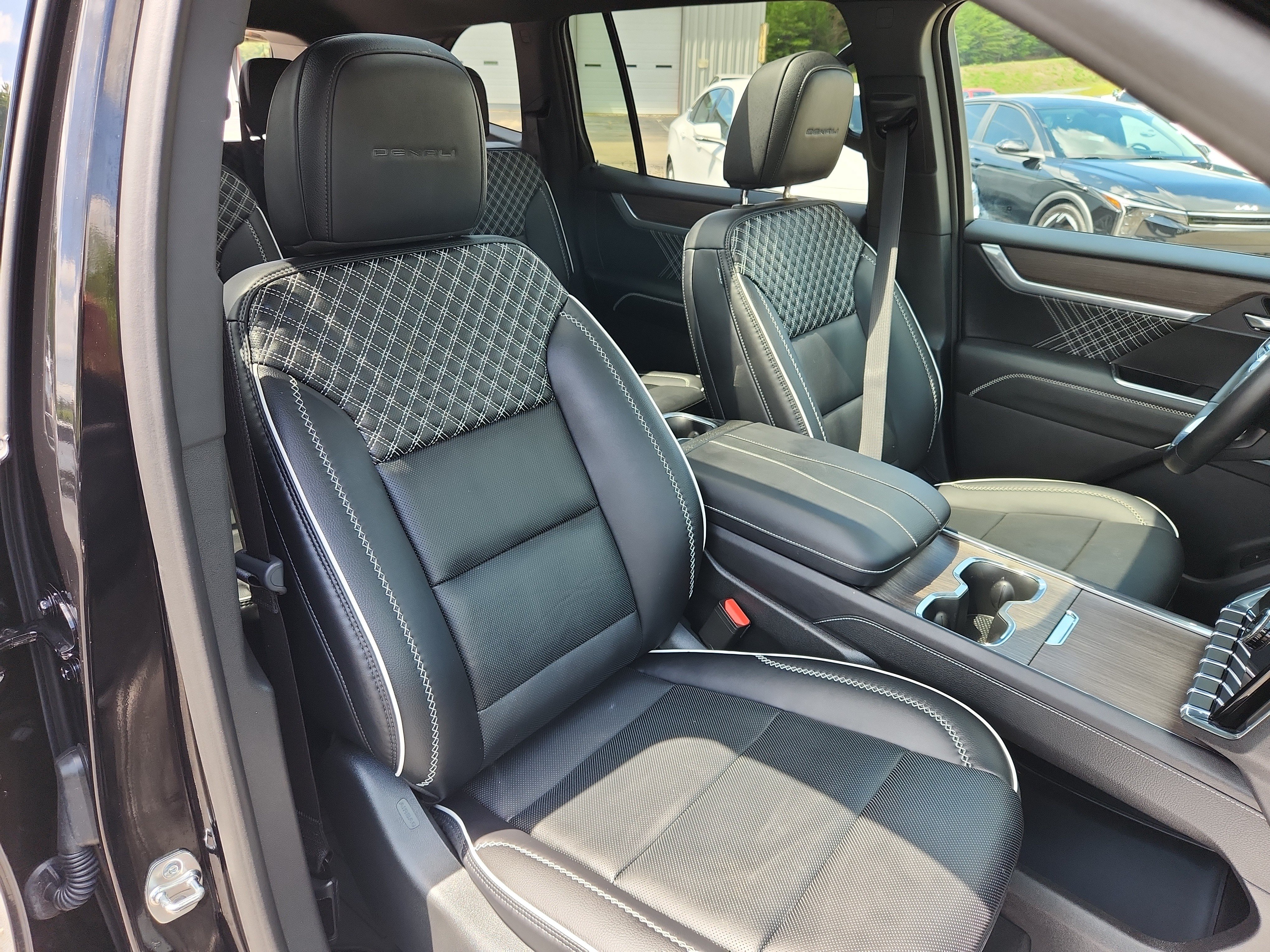 Used 2026 GMC Acadia Denali w/ Super Cruise Package AWD/4WD image 50