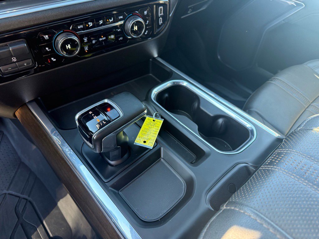 Used 2025 Chevrolet Silverado 1500 High Country w/ Technology Package image 22