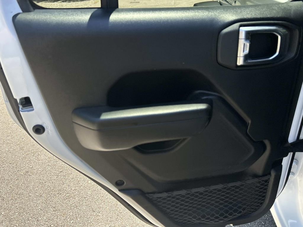 Used 2021 Jeep Wrangler Unlimited Sport AWD/4WD image 20
