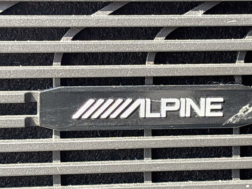 Used 2022 Jeep Wagoneer Series III w/ Convenience Group I AWD/4WD image 17