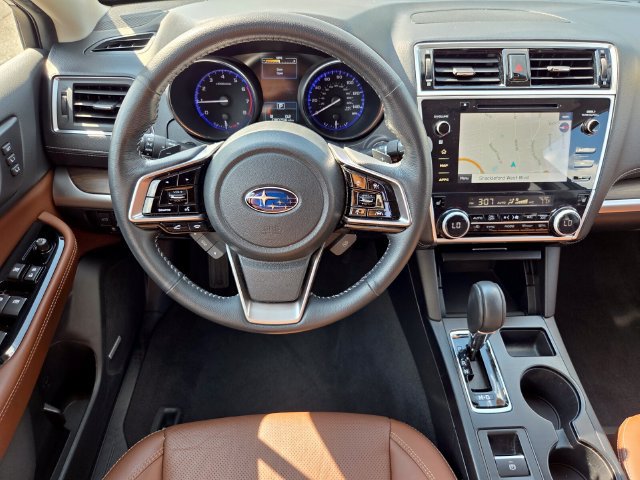 Used 2019 Subaru Outback 2.5i Touring w/ Popular Package #3A AWD/4WD image 14