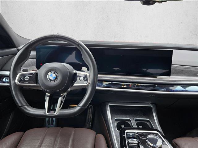 Used 2023 BMW 760i xDrive 760i xDrive image 13