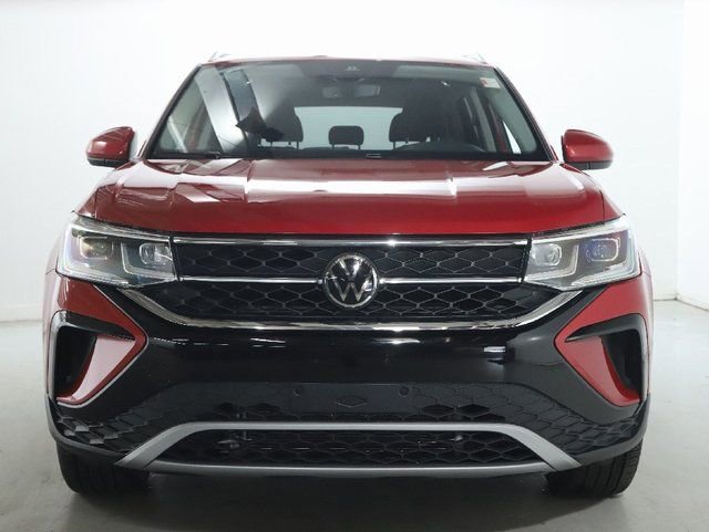 Used 2023 Volkswagen Taos SEL AWD/4WD image 5