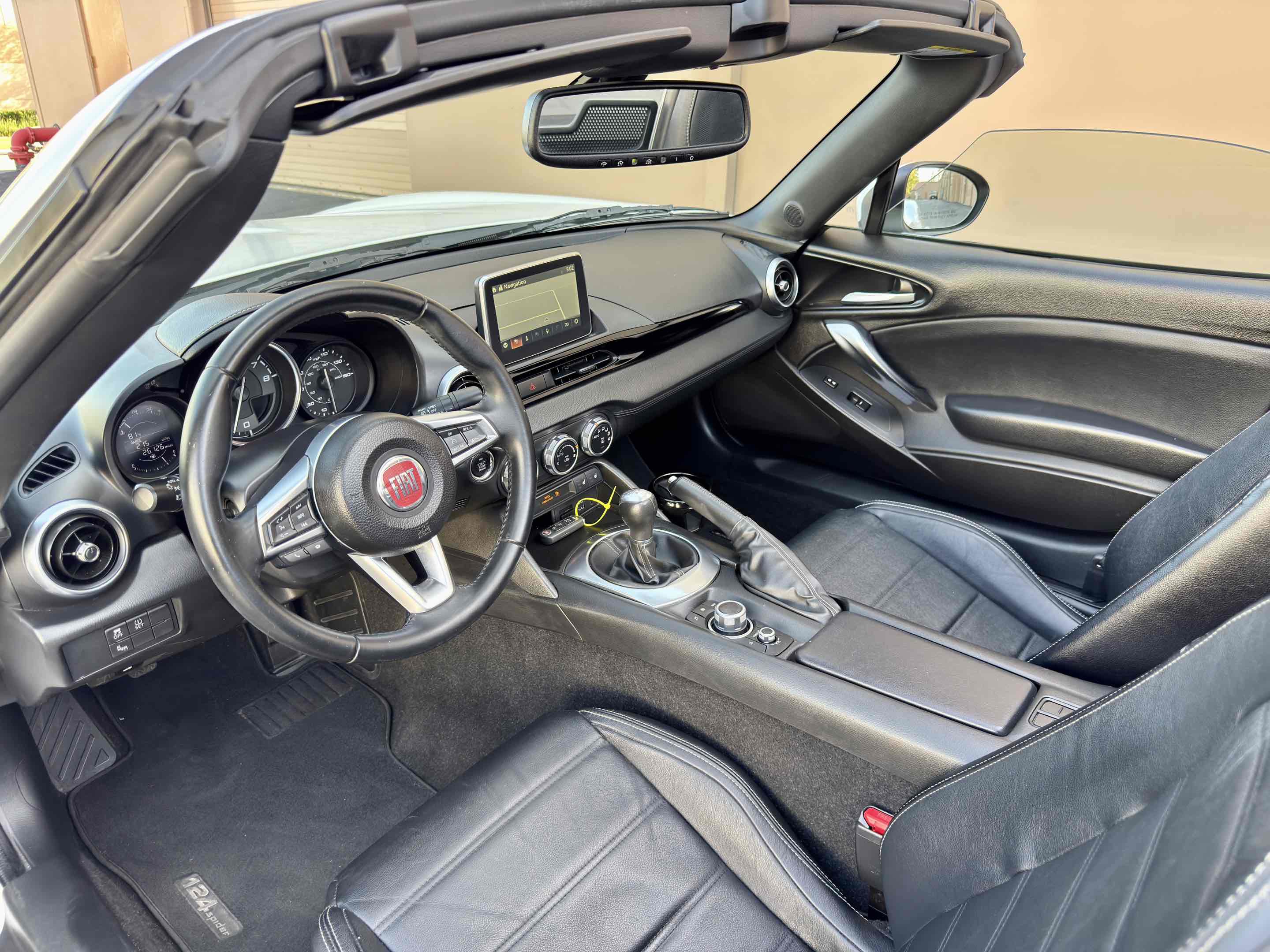 Used 2018 FIAT 124 Spider Lusso w/ Convenience Group image 48