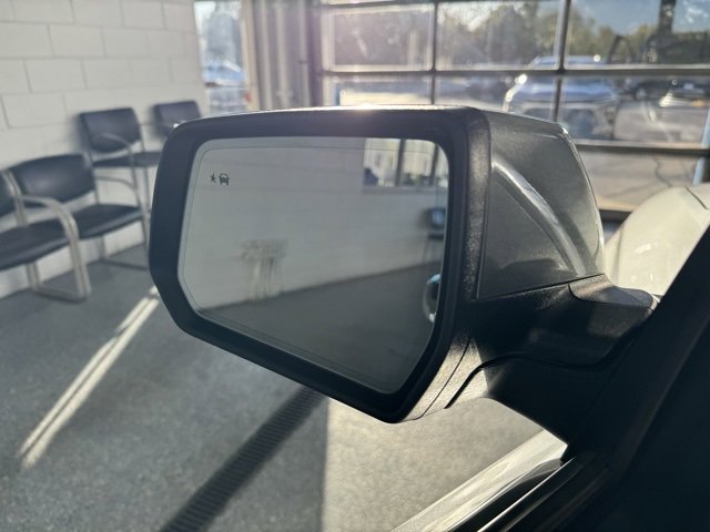 Used 2023 Chevrolet Traverse Premier w/ LPO, Floor Liner Package image 27