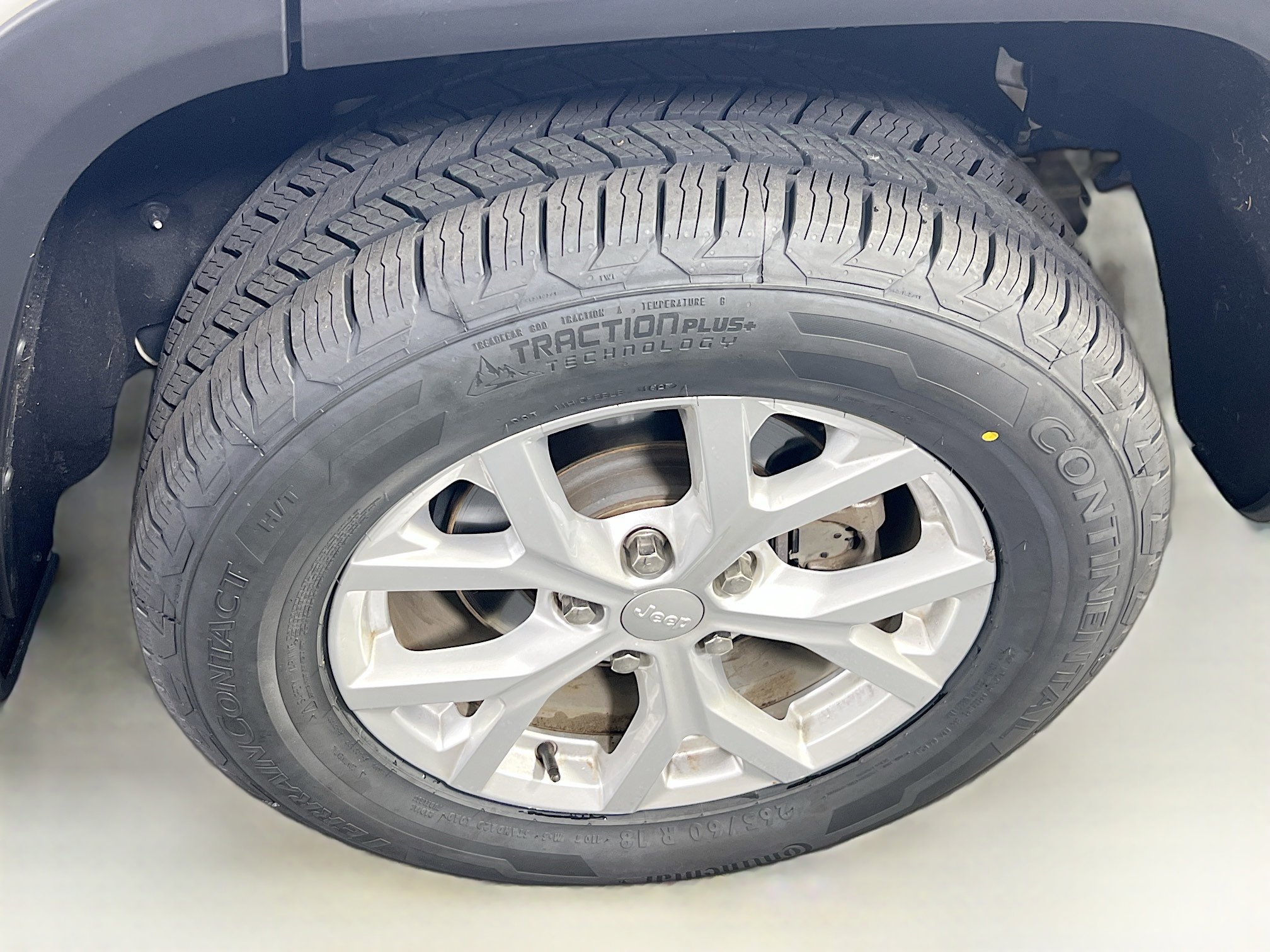 Used 2023 Jeep Grand Cherokee Limited image 30