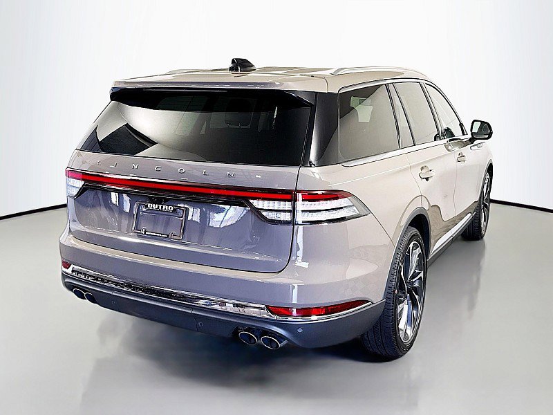 New 2025 Lincoln Aviator Reserve w/ Equipment Group 201A image 7