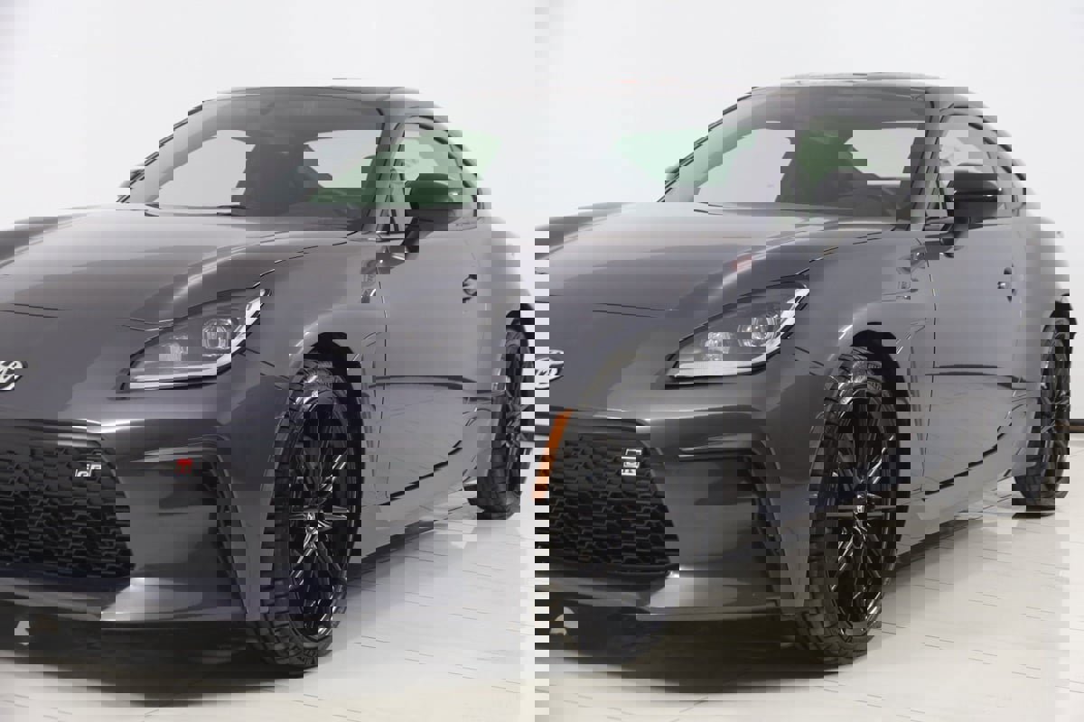 Used 2024 Toyota GR86 Premium image 54