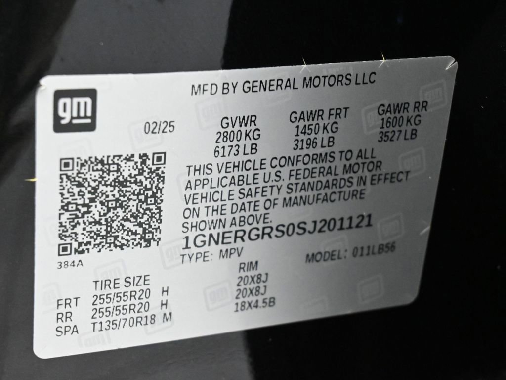 Used 2025 Chevrolet Traverse LT w/ Midnight/Sport Edition image 19