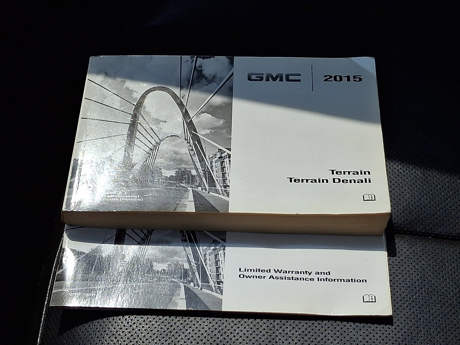 Used 2015 GMC Terrain SLT image 25