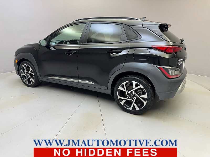 Used 2023 Hyundai Kona Limited AWD/4WD image 3