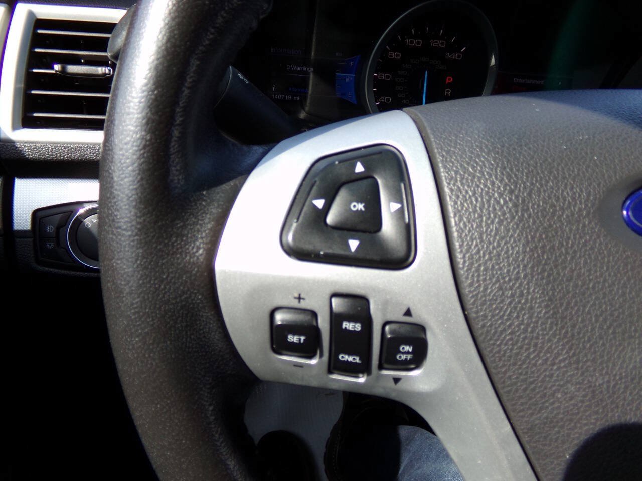 Used 2013 Ford Explorer XLT FWD image 56