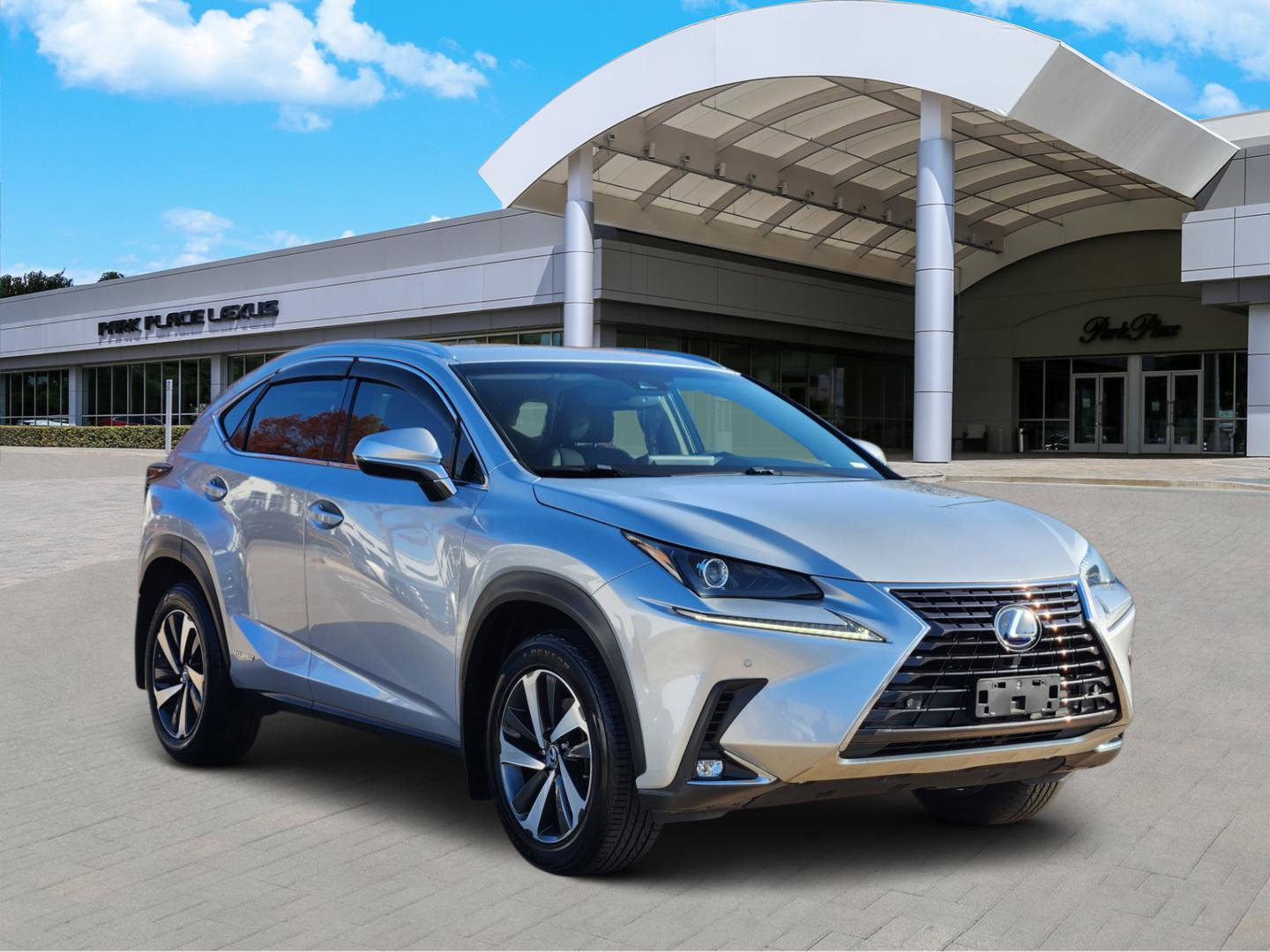 Used 2018 Lexus NX 300h AWD image 2