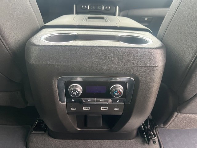 Used 2024 Chevrolet Tahoe Premier w/ Advanced Technology Package image 55