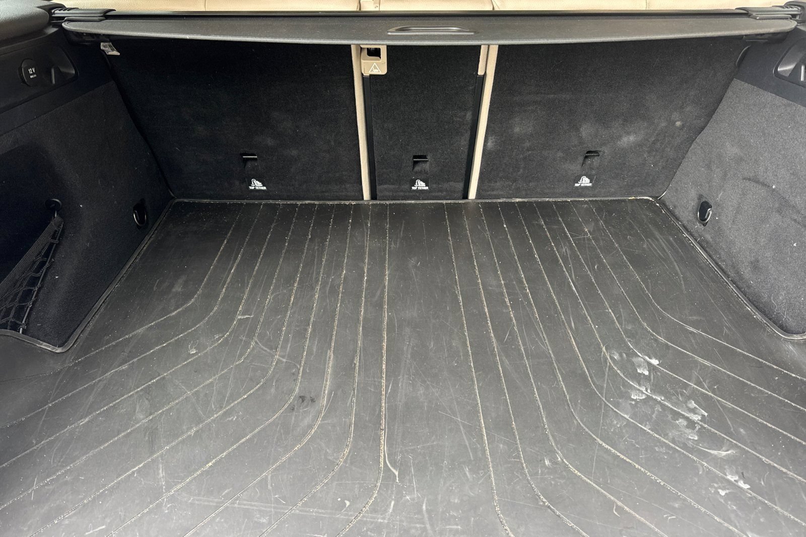 Used 2019 Mercedes-Benz GLC 300 4MATIC image 17