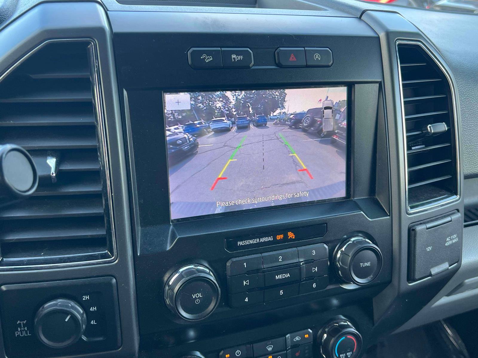 Used 2020 Ford F150 XLT w/ Equipment Group 302A Luxury AWD/4WD image 13