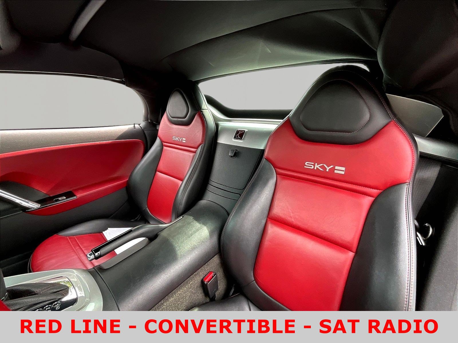 Used 2007 Saturn Sky Red Line RWD image 22