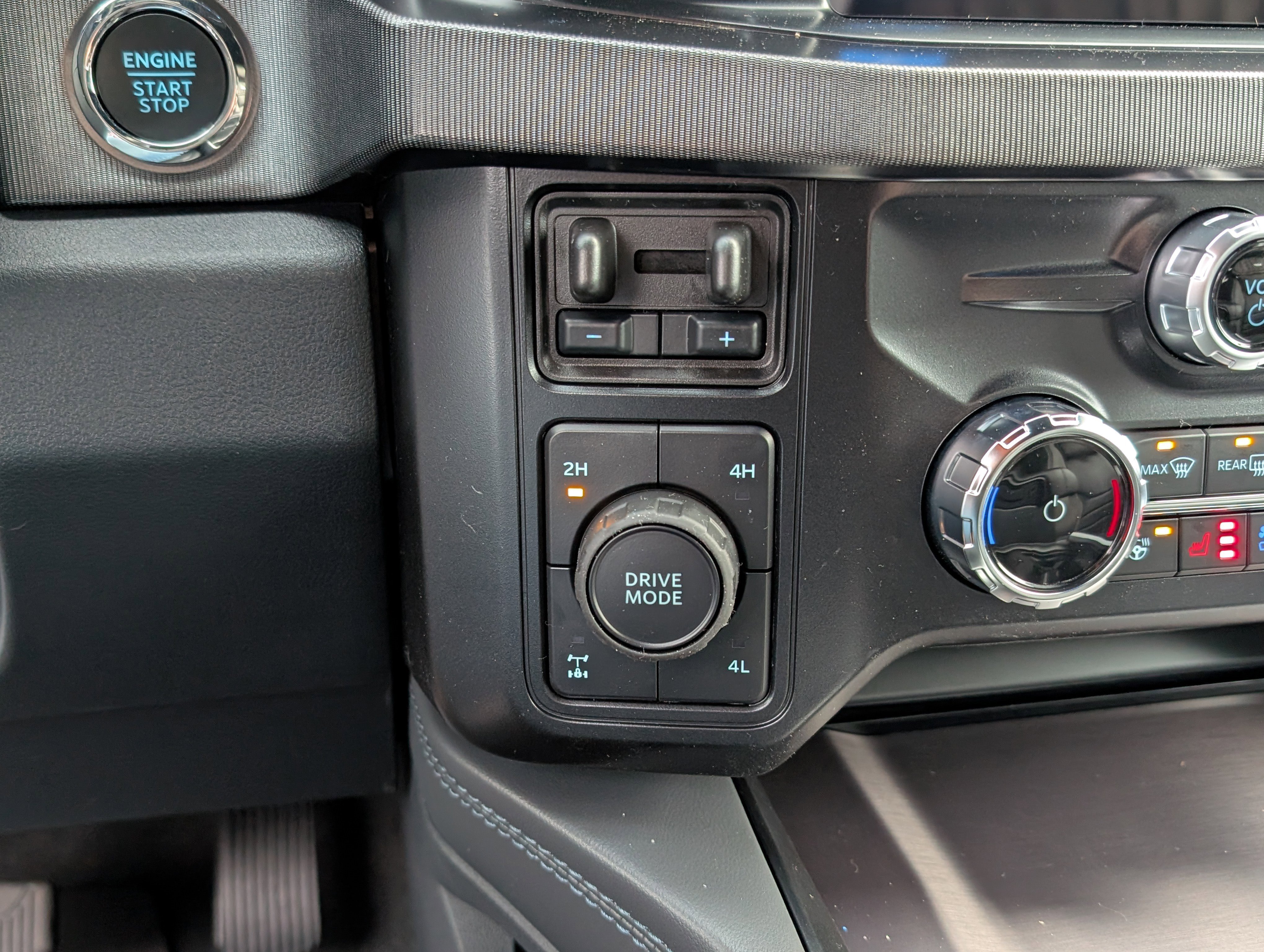 New 2026 Ford F350 Platinum image 29