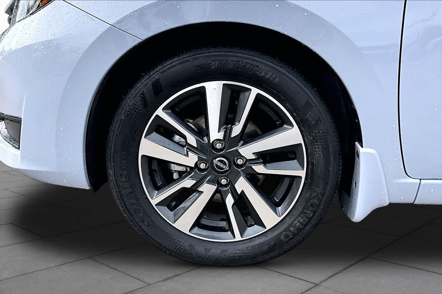 Certified 2025 Nissan Versa SV w/ Trunk Package FWD image 10