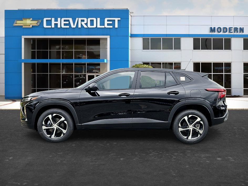 New 2026 Chevrolet Trax RS FWD image 2