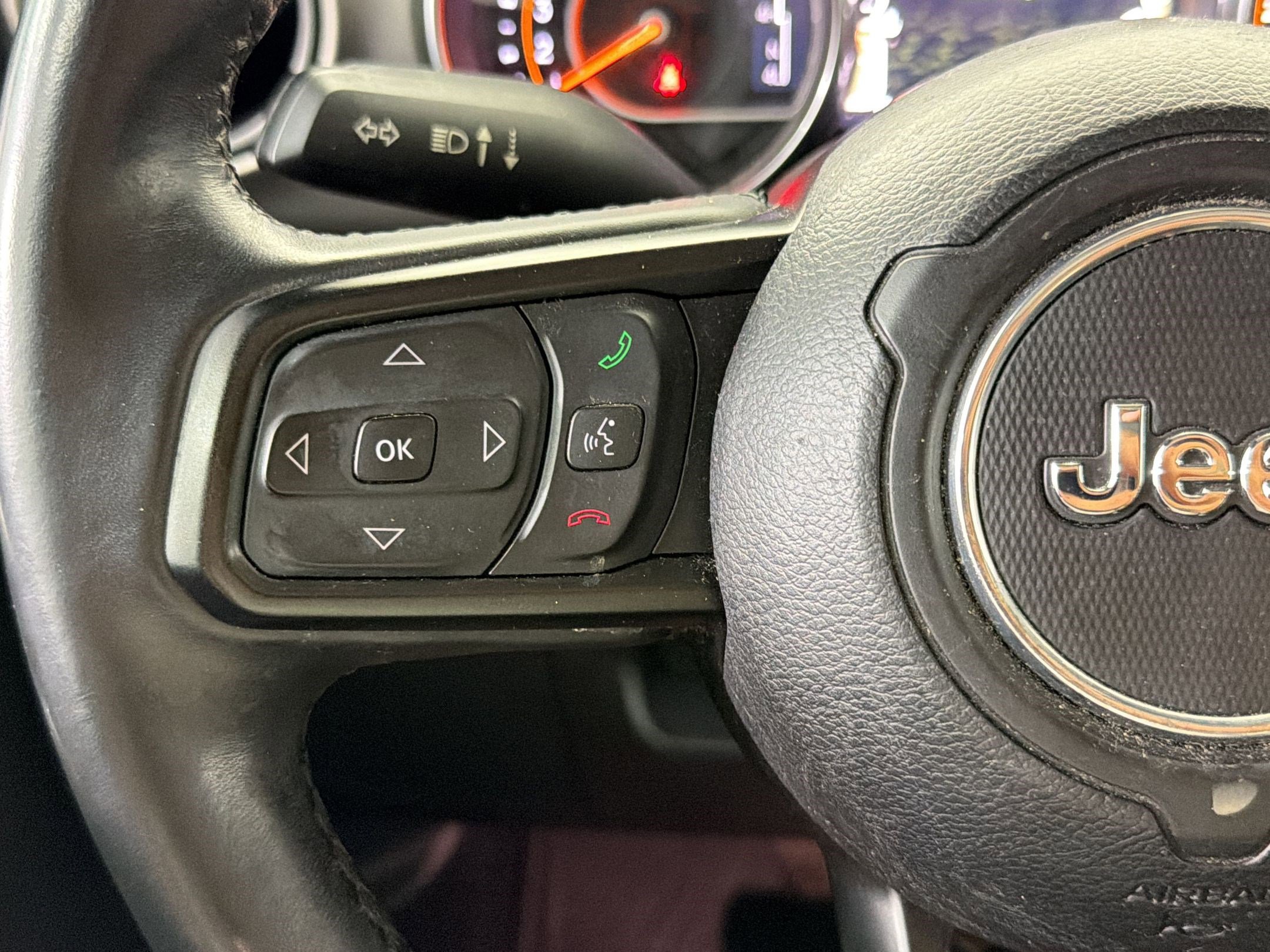 Used 2018 Jeep Wrangler Unlimited Sport S AWD/4WD image 15