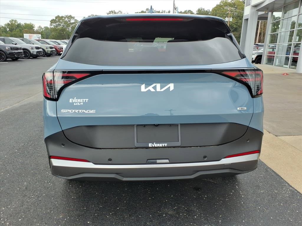 New 2026 Kia Sportage S image 6