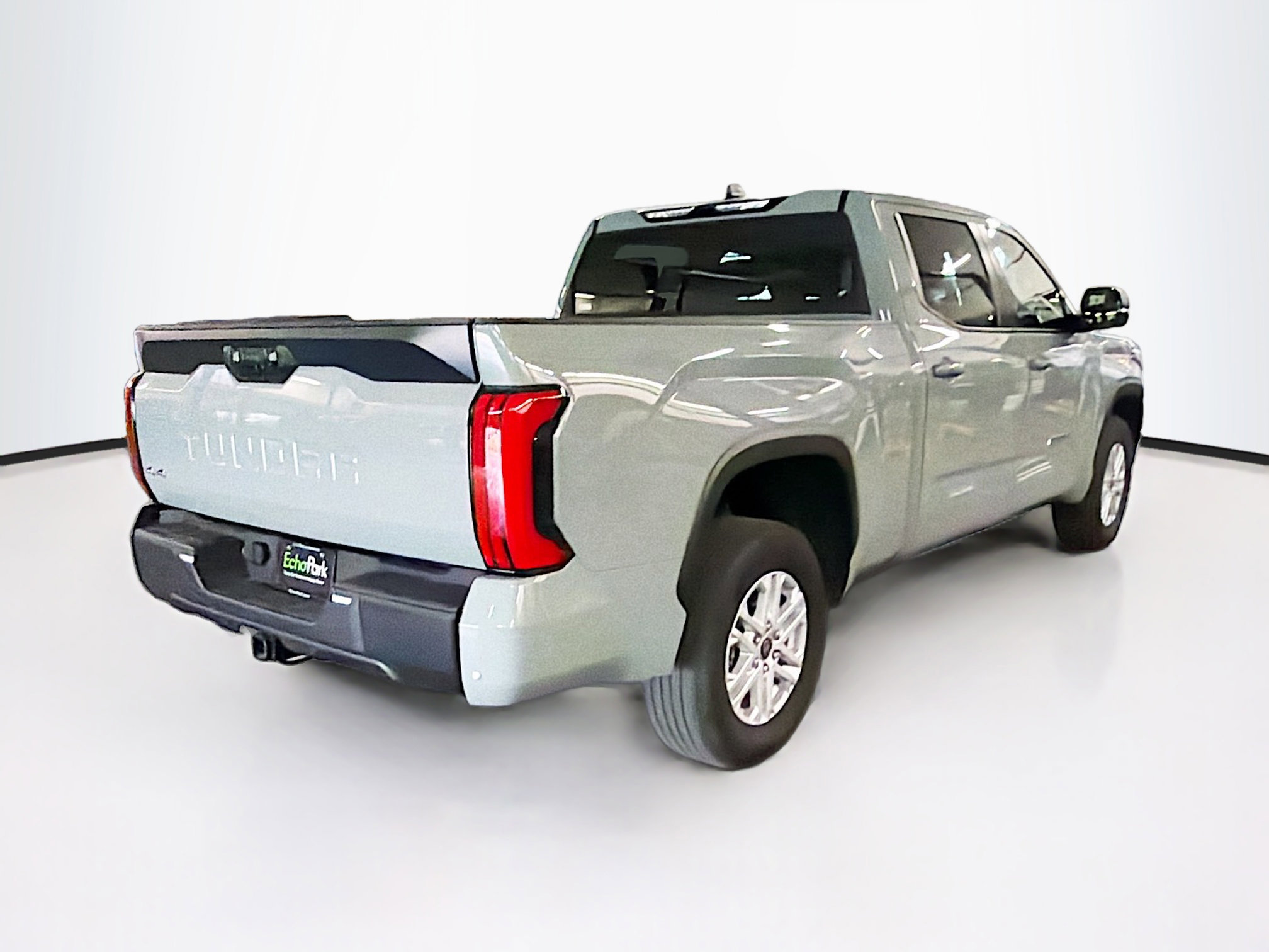 Used 2024 Toyota Tundra SR5 w/ SR5 Premium Package AWD/4WD image 9