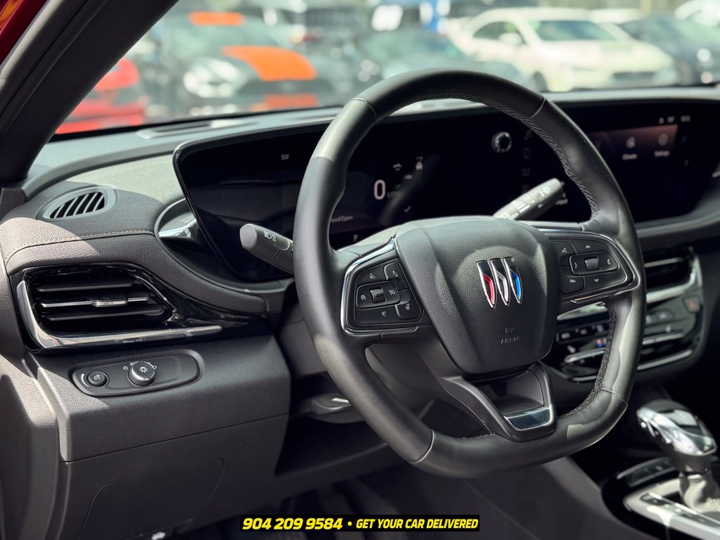 Used 2025 Buick Envista Sport Touring FWD image 18