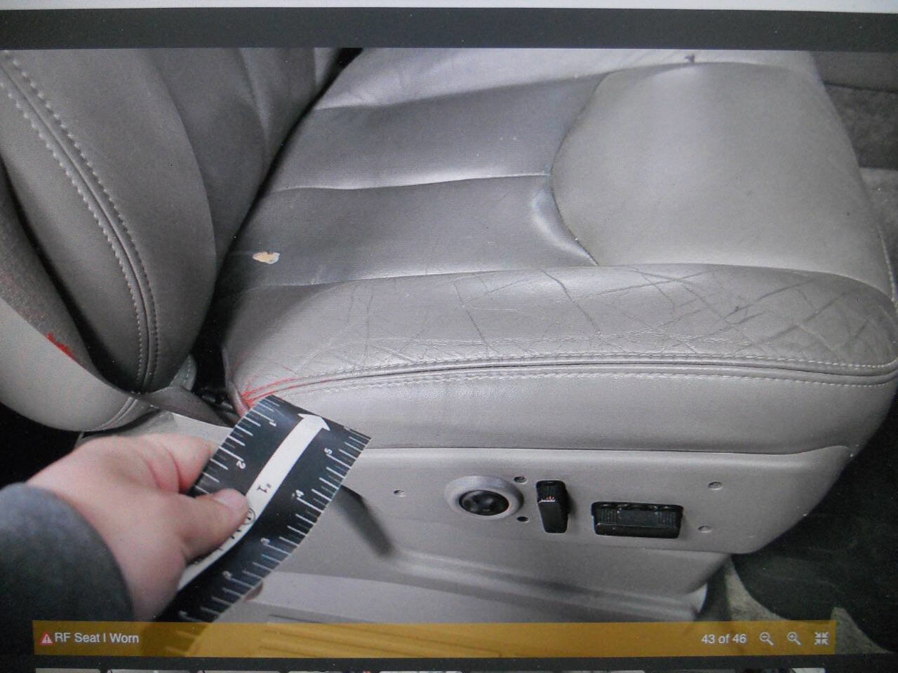 Used 2004 GMC Yukon Denali image 15