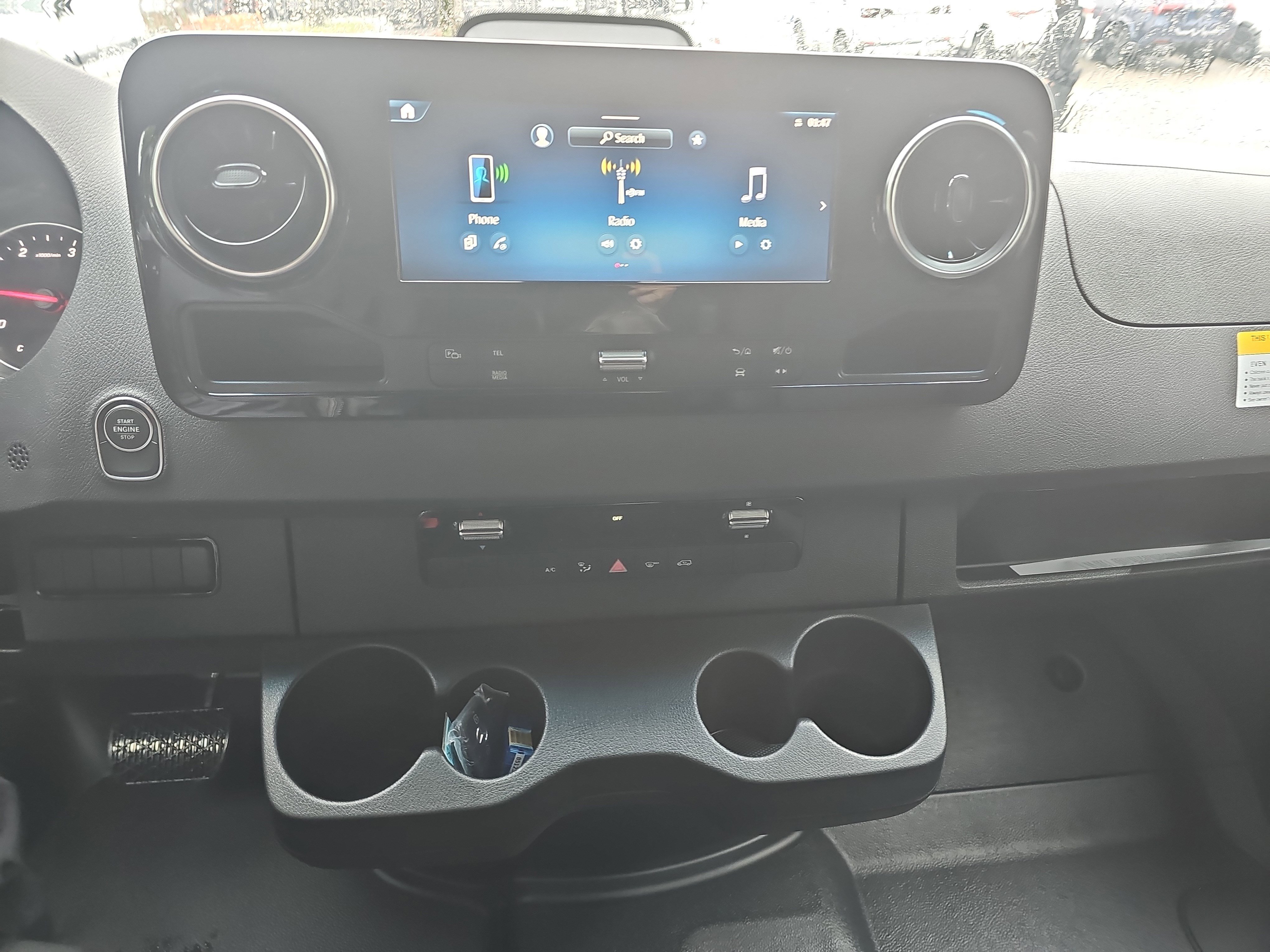 New 2025 Mercedes-Benz Sprinter 2500 image 21