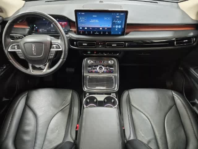Used 2023 Lincoln Nautilus Reserve w/ Luxury Package AWD/4WD image 15