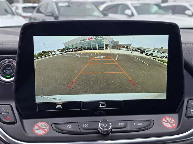 Used 2025 Chevrolet Blazer LT AWD/4WD image 29
