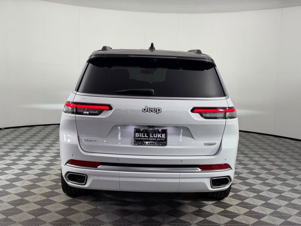 Used 2025 Jeep Grand Cherokee L Summit AWD/4WD image 10