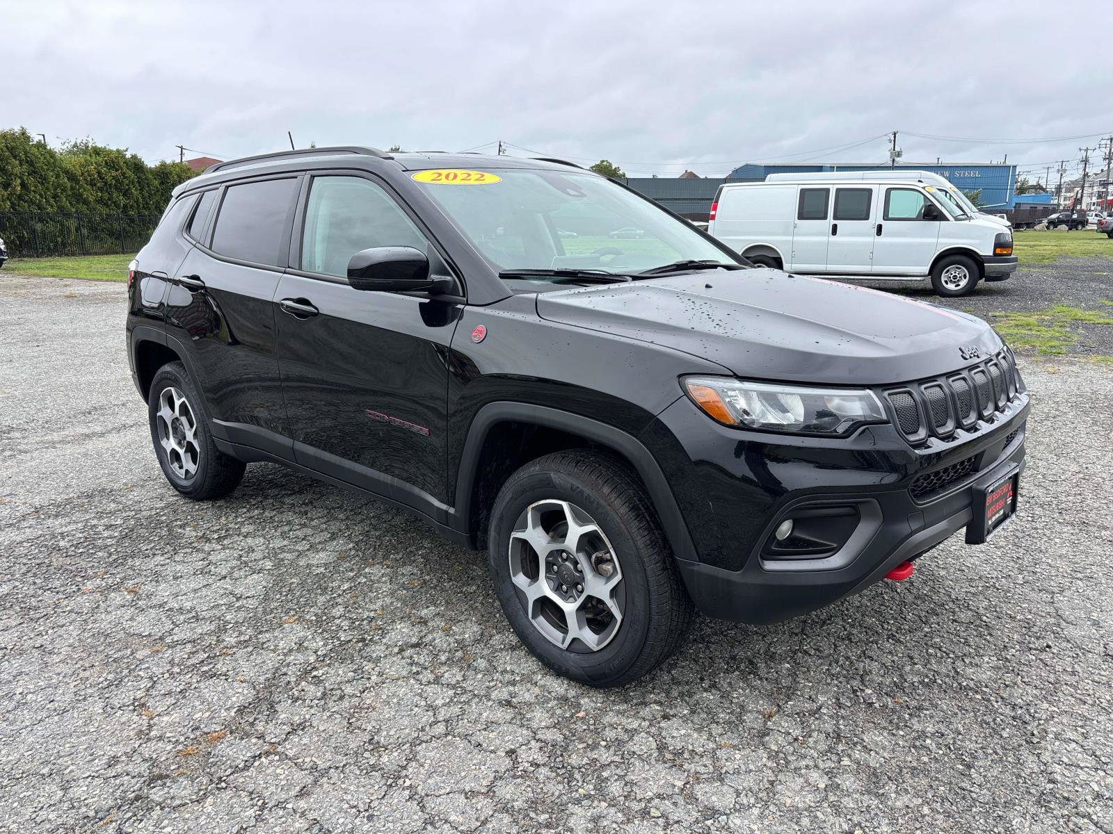 Used 2022 Jeep Compass Trailhawk AWD/4WD image 3